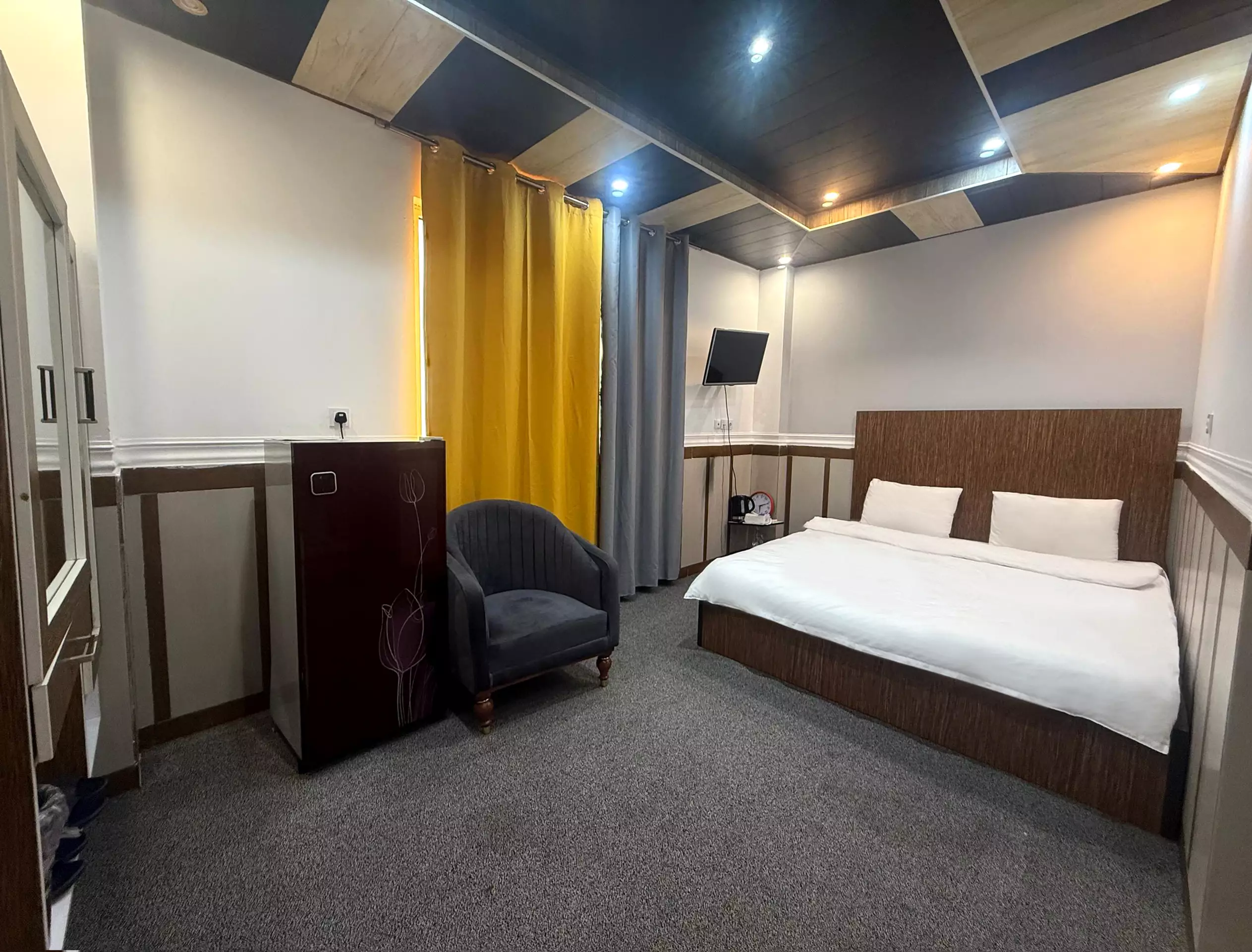 هتل نخل هنگام قشم